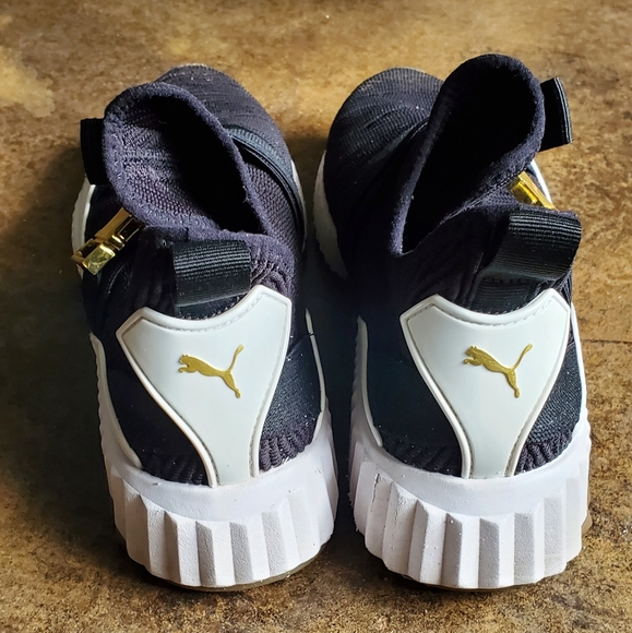 PUMA Defy Mid Athletic Slip On Tennis Shoe - Picture 5 of 6